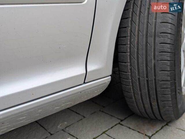 Серый Шкода Октавия, объемом двигателя 1.6 л и пробегом 306 тыс. км за 7850 $, фото 3 на Automoto.ua