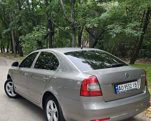 Сірий Шкода Октавія, об'ємом двигуна 1.78 л та пробігом 196 тис. км за 8100 $, фото 8 на Automoto.ua