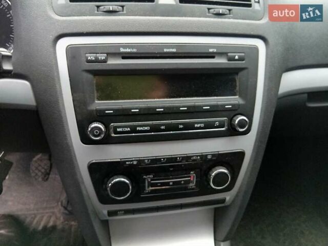 Шкода Октавия 2011 в Ахтырке на Automoto.ua Серый Шкода Октавия, объемом двигателя 1.8 л и пробегом 173 тыс. км за 7000 $, фото 2 на Automoto.ua