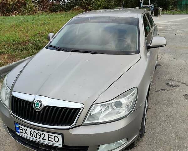 Серый Шкода Октавия, объемом двигателя 1.39 л и пробегом 283 тыс. км за 6500 $, фото 7 на Automoto.ua