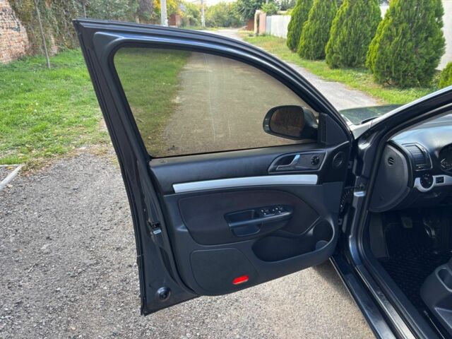 Серый Шкода Октавия, объемом двигателя 1.8 л и пробегом 180 тыс. км за 7100 $, фото 8 на Automoto.ua