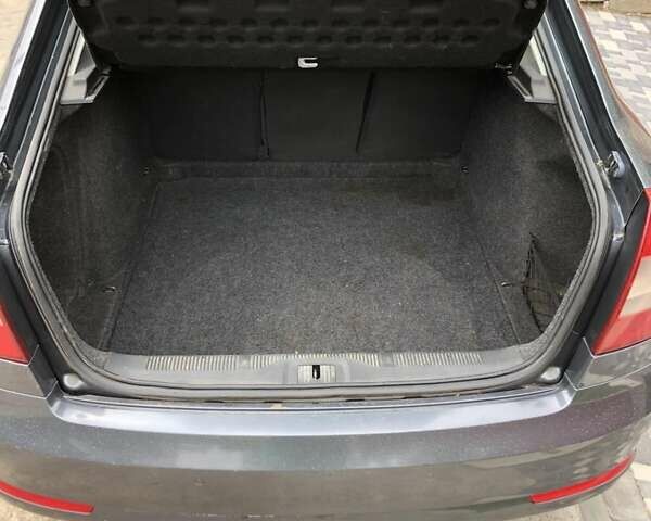 Сірий Шкода Октавія, об'ємом двигуна 1.6 л та пробігом 310 тис. км за 7500 $, фото 9 на Automoto.ua