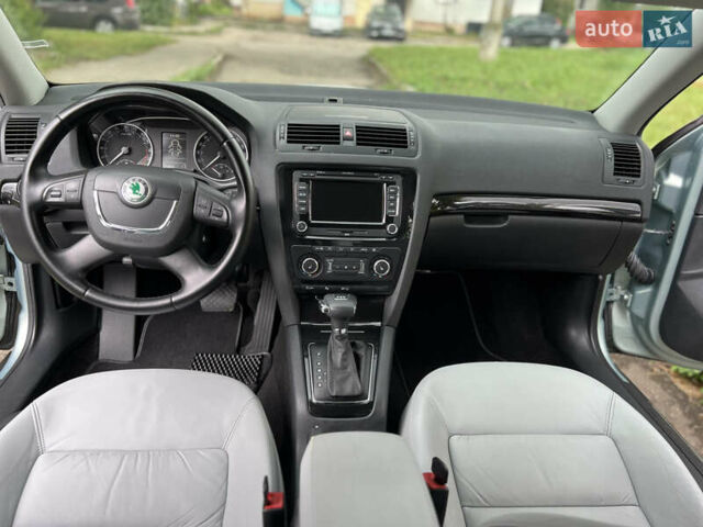 Сірий Шкода Октавія, об'ємом двигуна 1.97 л та пробігом 273 тис. км за 10799 $, фото 1 на Automoto.ua