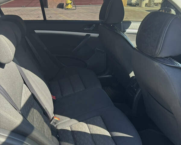 Сірий Шкода Октавія, об'ємом двигуна 1.6 л та пробігом 314 тис. км за 7250 $, фото 27 на Automoto.ua