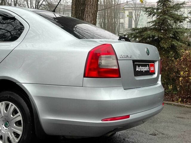 Сірий Шкода Октавія, об'ємом двигуна 1.6 л та пробігом 226 тис. км за 6990 $, фото 8 на Automoto.ua