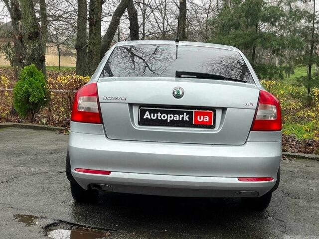 Сірий Шкода Октавія, об'ємом двигуна 1.6 л та пробігом 226 тис. км за 6990 $, фото 6 на Automoto.ua