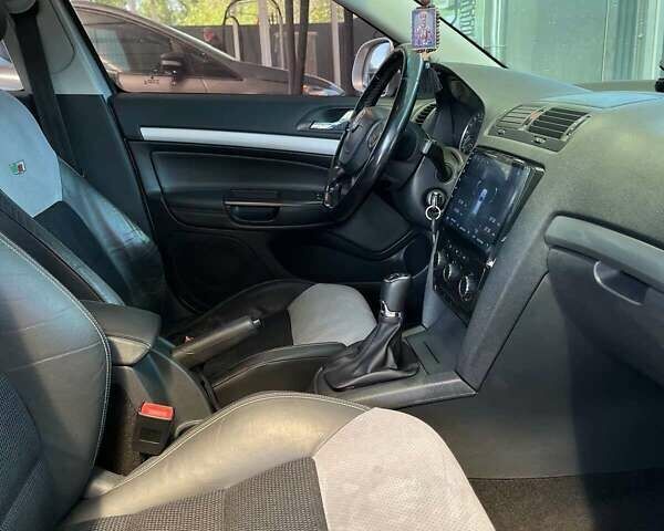 Серый Шкода Октавия, объемом двигателя 1.6 л и пробегом 270 тыс. км за 7000 $, фото 12 на Automoto.ua