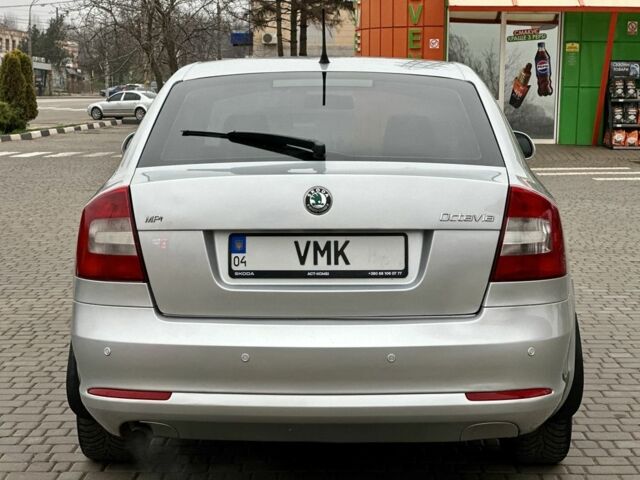 Серый Шкода Октавия, объемом двигателя 1.6 л и пробегом 221 тыс. км за 7600 $, фото 10 на Automoto.ua