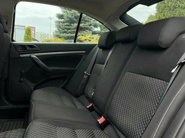 Сірий Шкода Октавія, об'ємом двигуна 1.4 л та пробігом 219 тис. км за 6999 $, фото 17 на Automoto.ua