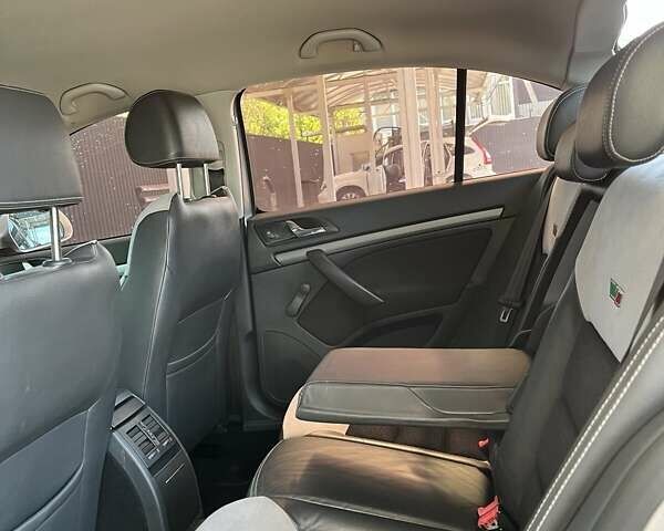 Серый Шкода Октавия, объемом двигателя 1.6 л и пробегом 270 тыс. км за 7000 $, фото 14 на Automoto.ua