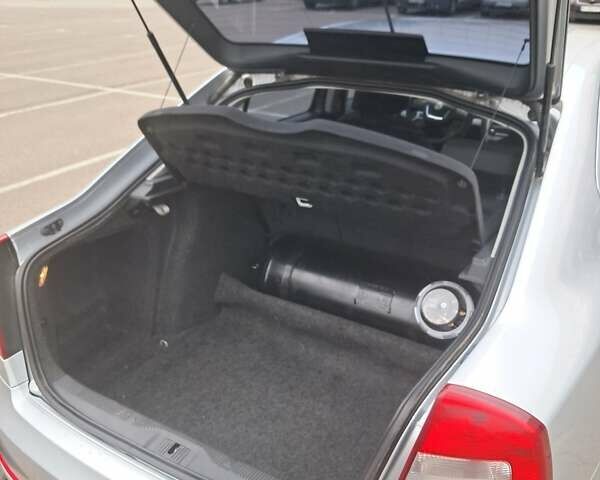 Серый Шкода Октавия, объемом двигателя 1.6 л и пробегом 225 тыс. км за 7700 $, фото 13 на Automoto.ua