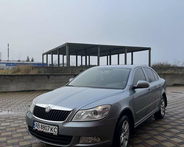 Серый Шкода Октавия, объемом двигателя 1.8 л и пробегом 239 тыс. км за 8800 $, фото 4 на Automoto.ua