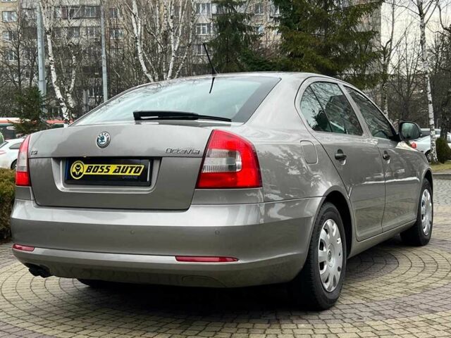 Сірий Шкода Октавія, об'ємом двигуна 1.4 л та пробігом 219 тис. км за 6999 $, фото 6 на Automoto.ua