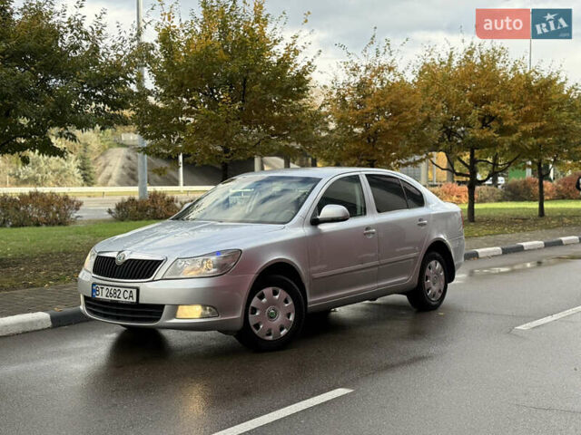 Серый Шкода Октавия, объемом двигателя 1.8 л и пробегом 190 тыс. км за 6999 $, фото 1 на Automoto.ua