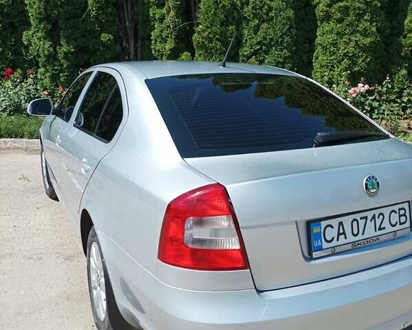Серый Шкода Октавия, объемом двигателя 1.8 л и пробегом 212 тыс. км за 7800 $, фото 3 на Automoto.ua