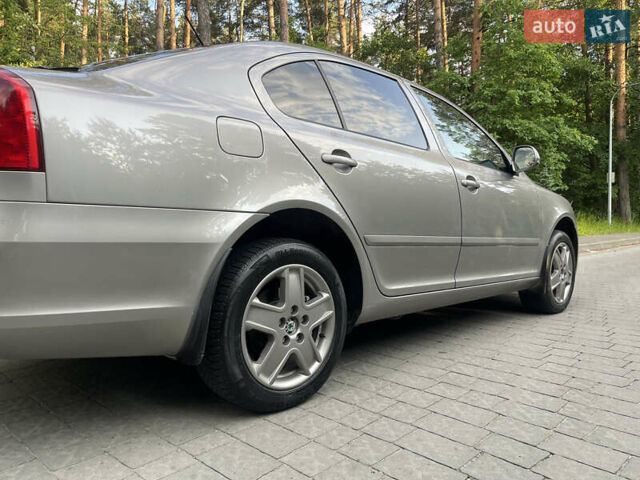 Серый Шкода Октавия, объемом двигателя 1.8 л и пробегом 185 тыс. км за 7600 $, фото 23 на Automoto.ua