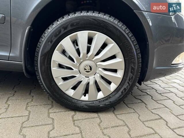 Серый Шкода Октавия, объемом двигателя 1.6 л и пробегом 77 тыс. км за 10900 $, фото 47 на Automoto.ua