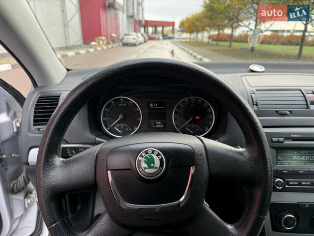 Сірий Шкода Октавія, об'ємом двигуна 1.8 л та пробігом 190 тис. км за 7200 $, фото 22 на Automoto.ua