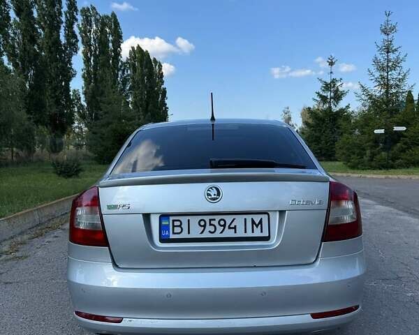 Сірий Шкода Октавія, об'ємом двигуна 1.8 л та пробігом 221 тис. км за 8000 $, фото 7 на Automoto.ua