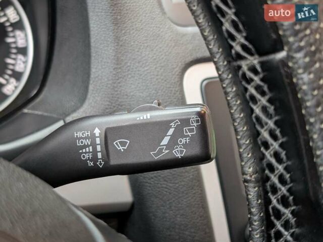 Серый Шкода Октавия, объемом двигателя 1.6 л и пробегом 306 тыс. км за 7850 $, фото 63 на Automoto.ua