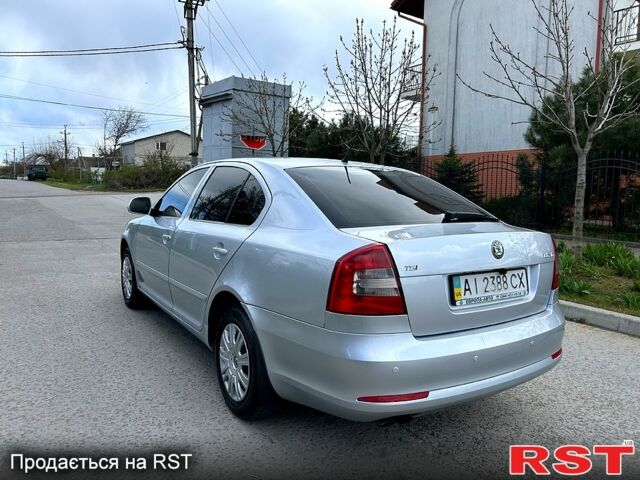 Шкода Октавия 2011 в Николаеве на Automoto.ua Серый Шкода Октавия, объемом двигателя 1.8 л и пробегом 190 тыс. км за 7400 $, фото 3 на Automoto.ua