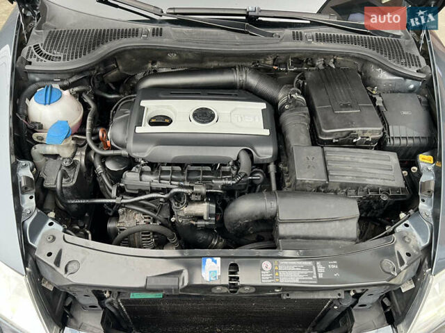 Серый Шкода Октавия, объемом двигателя 1.8 л и пробегом 212 тыс. км за 9333 $, фото 45 на Automoto.ua