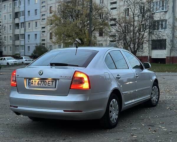Шкода Октавия 2011 в Надворной на Automoto.ua Серый Шкода Октавия, объемом двигателя 1.6 л и пробегом 202 тыс. км за 6950 $, фото 28 на Automoto.ua