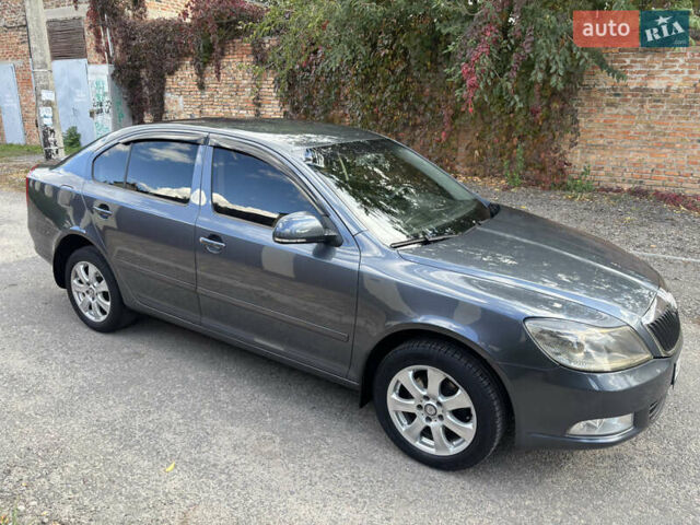 Шкода Октавия 2011 в Запорожье на Automoto.ua Серый Шкода Октавия, объемом двигателя 1.8 л и пробегом 180 тыс. км за 7100 $, фото 10 на Automoto.ua