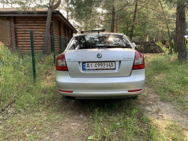 Серый Шкода Октавия, объемом двигателя 1.8 л и пробегом 241 тыс. км за 6300 $, фото 3 на Automoto.ua