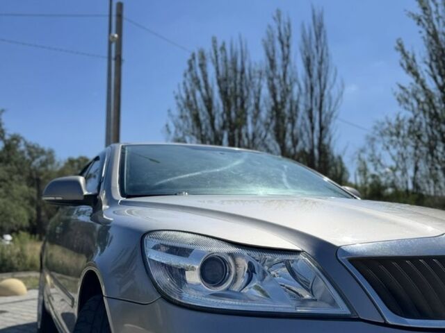 Серый Шкода Октавия, объемом двигателя 1.4 л и пробегом 225 тыс. км за 6500 $, фото 2 на Automoto.ua
