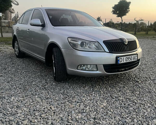 Серый Шкода Октавия, объемом двигателя 1.8 л и пробегом 334 тыс. км за 7200 $, фото 8 на Automoto.ua