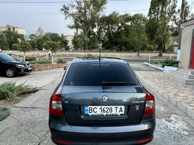Серый Шкода Октавия, объемом двигателя 1.8 л и пробегом 324 тыс. км за 7600 $, фото 11 на Automoto.ua