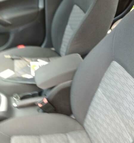 Серый Шкода Октавия, объемом двигателя 1.6 л и пробегом 209 тыс. км за 9800 $, фото 16 на Automoto.ua