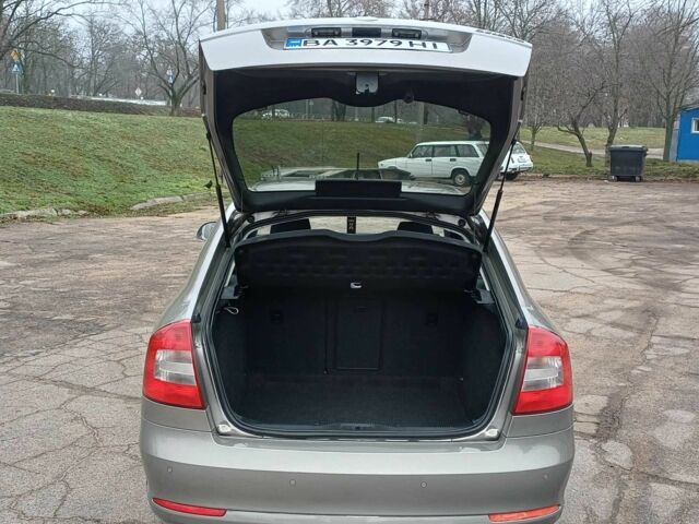 Сірий Шкода Октавія, об'ємом двигуна 1.4 л та пробігом 209 тис. км за 7800 $, фото 16 на Automoto.ua