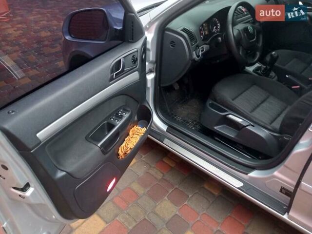 Серый Шкода Октавия, объемом двигателя 1.6 л и пробегом 193 тыс. км за 8700 $, фото 13 на Automoto.ua