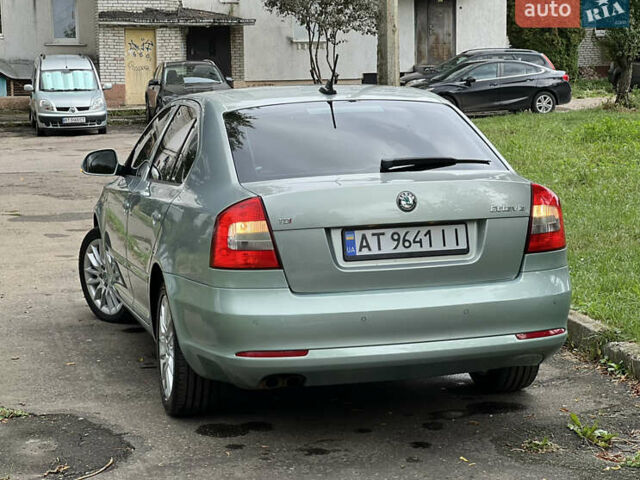 Сірий Шкода Октавія, об'ємом двигуна 1.97 л та пробігом 273 тис. км за 10799 $, фото 12 на Automoto.ua