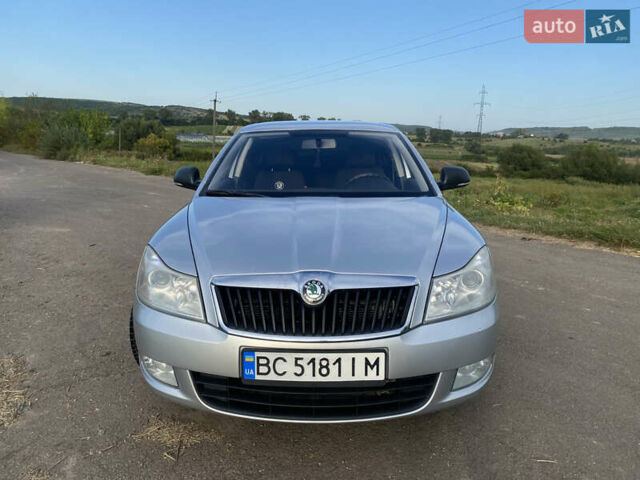Сірий Шкода Октавія, об'ємом двигуна 1.6 л та пробігом 287 тис. км за 7500 $, фото 1 на Automoto.ua