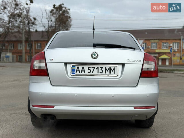 Серый Шкода Октавия, объемом двигателя 1.8 л и пробегом 166 тыс. км за 7300 $, фото 5 на Automoto.ua