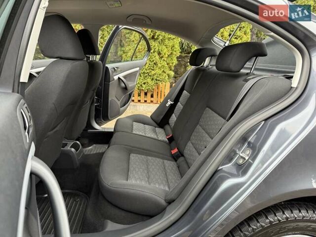 Серый Шкода Октавия, объемом двигателя 1.6 л и пробегом 77 тыс. км за 10900 $, фото 27 на Automoto.ua