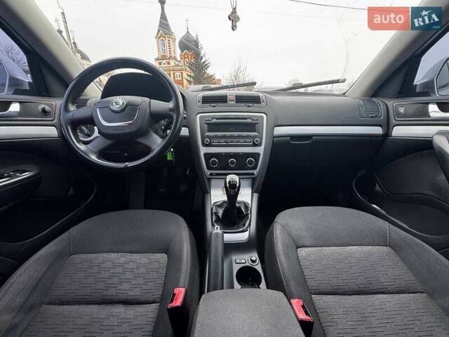 Серый Шкода Октавия, объемом двигателя 1.8 л и пробегом 330 тыс. км за 6700 $, фото 17 на Automoto.ua