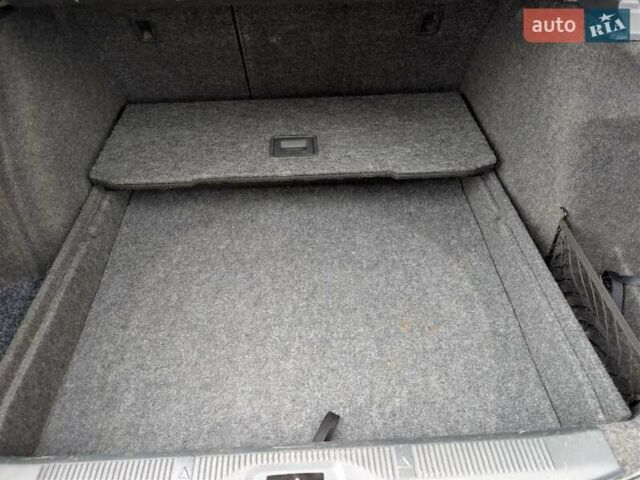 Серый Шкода Октавия, объемом двигателя 1.6 л и пробегом 306 тыс. км за 7850 $, фото 71 на Automoto.ua