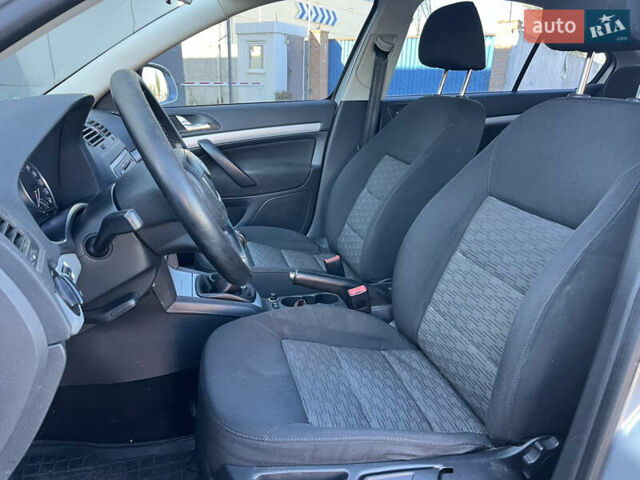 Серый Шкода Октавия, объемом двигателя 1.8 л и пробегом 215 тыс. км за 6350 $, фото 5 на Automoto.ua