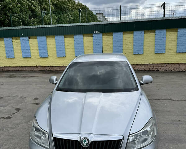 Сірий Шкода Октавія, об'ємом двигуна 1.8 л та пробігом 160 тис. км за 7100 $, фото 3 на Automoto.ua