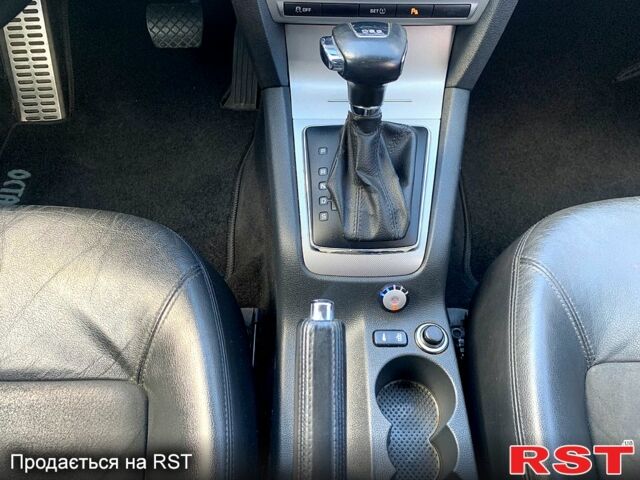 Шкода Октавия 2011 в Харькове на Automoto.ua Серый Шкода Октавия, объемом двигателя 1.8 л и пробегом 205 тыс. км за 7950 $, фото 4 на Automoto.ua