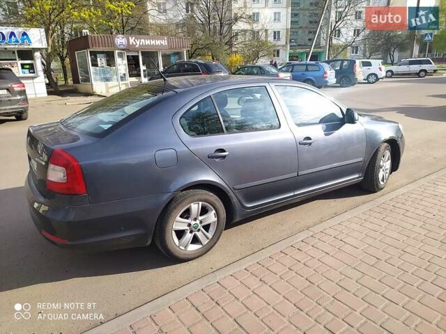 Сірий Шкода Октавія, об'ємом двигуна 1.6 л та пробігом 283 тис. км за 8500 $, фото 2 на Automoto.ua