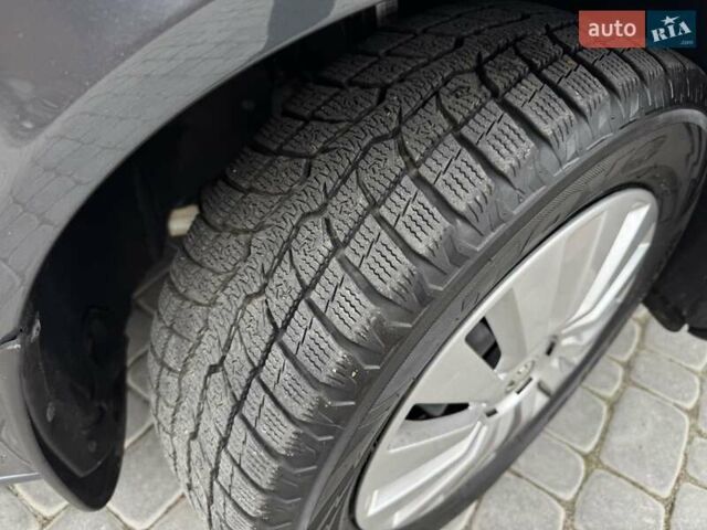 Серый Шкода Октавия, объемом двигателя 1.6 л и пробегом 77 тыс. км за 10950 $, фото 4 на Automoto.ua