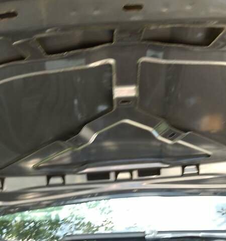 Серый Шкода Октавия, объемом двигателя 1.6 л и пробегом 209 тыс. км за 9800 $, фото 4 на Automoto.ua