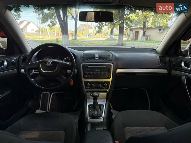 Сірий Шкода Октавія, об'ємом двигуна 2 л та пробігом 254 тис. км за 8400 $, фото 35 на Automoto.ua