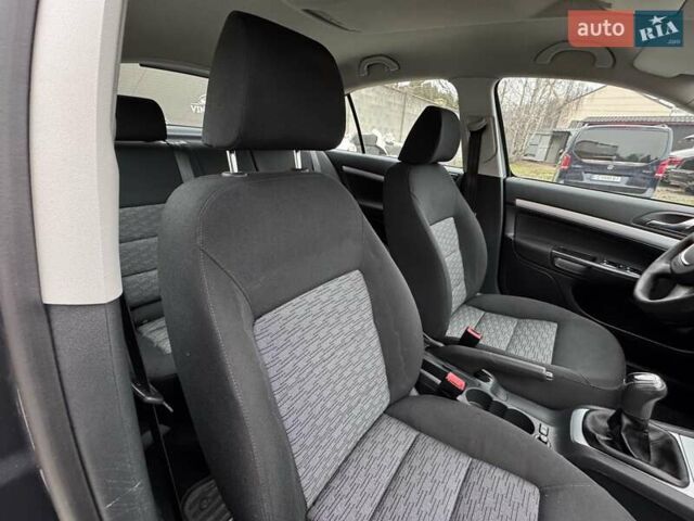 Серый Шкода Октавия, объемом двигателя 1.6 л и пробегом 77 тыс. км за 10950 $, фото 27 на Automoto.ua