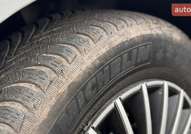 Сірий Шкода Октавія, об'ємом двигуна 1.6 л та пробігом 202 тис. км за 7700 $, фото 10 на Automoto.ua